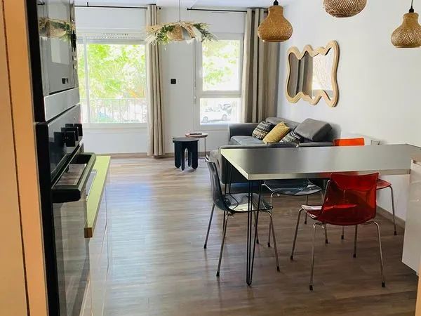 Appartement centre port cap d agde