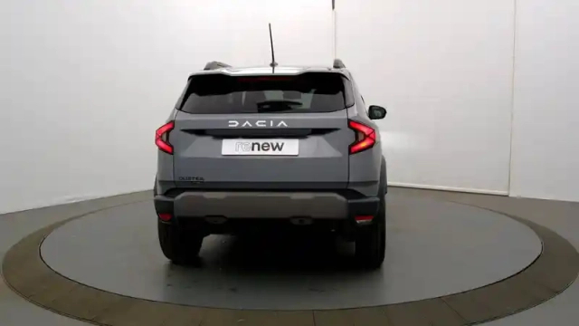 Dacia Duster hybrid 155 — photo 4