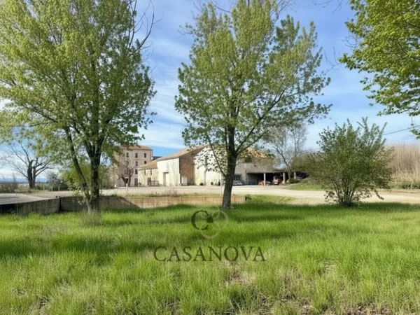 Propriété 25 pièces 597 m²