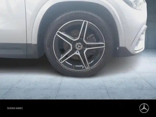 Mercedes Gla 200 d 150ch amg line 8g-dct — photo 9