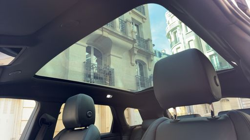 Land Rover Range Rover Evoque P300e PHEV 309 AWD BVA8 - R-Dynamic SE – 2022 – 46777 km – Hybride rechargeable – Boîte Automatique — photo 15