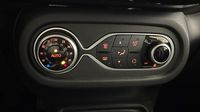 Renault Twingo 1.0 SCe 65ch Urban Night — photo 27