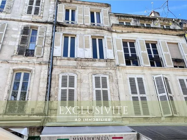 Immeuble 225 m²
