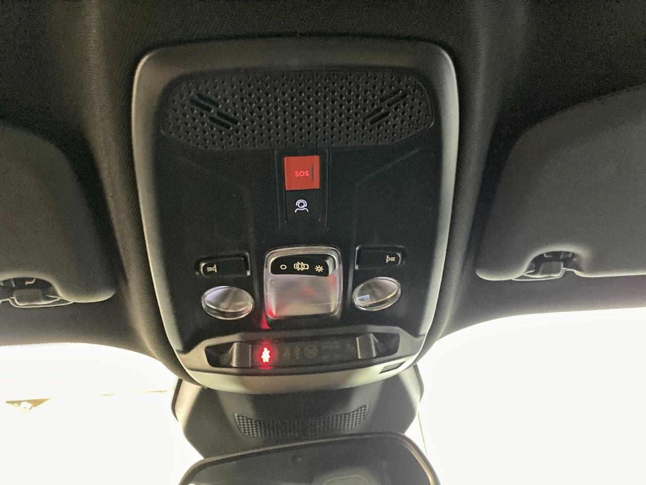 Peugeot 2008 hybrid 145 ch e-dcs6 allure — photo 19