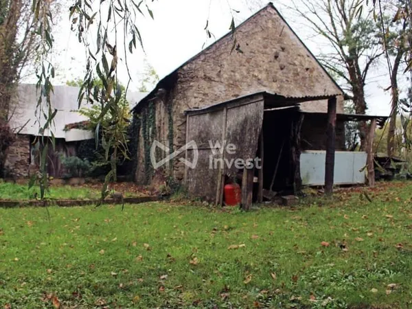 Terrain 220 m²