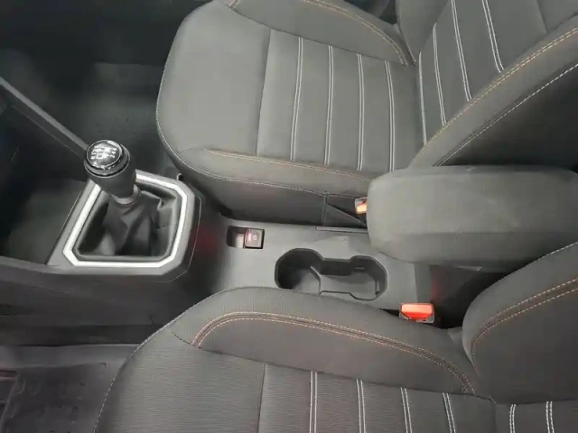 Dacia Sandero eco-g 100 — photo 22