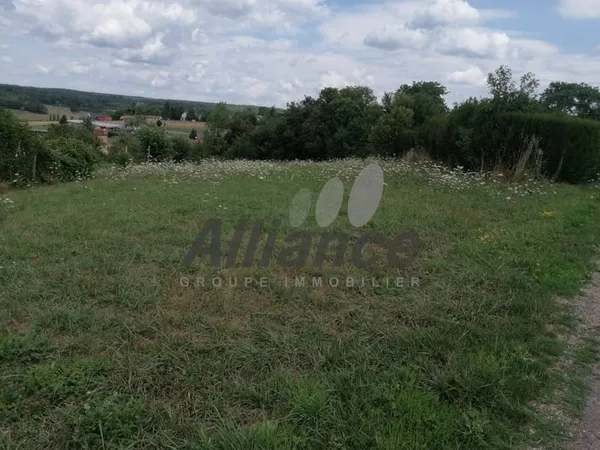 Terrain 760 m²