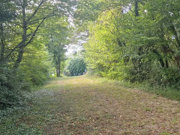 Terrain 4701 m² GEZIER ET FONTENELAY