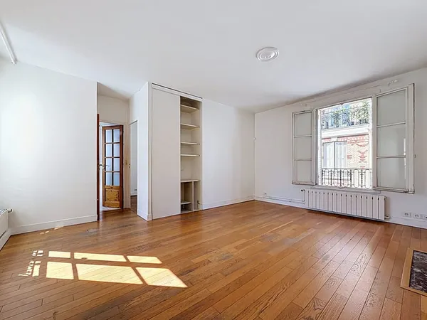 Boulainvilliers / Passy - 2 pièces 44m² - 4ème étage