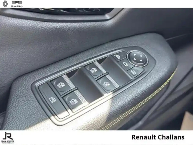 Renault Megane e-tech electric ev60 220ch techno super charge — photo 6