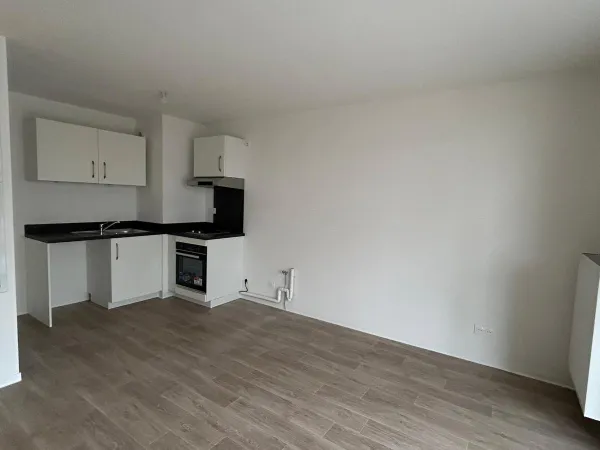 Studio 1 pièce 28 m²