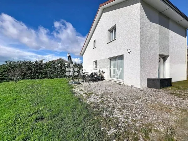 Villa 5 pièces 125 m²
