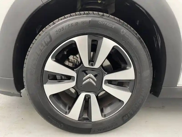 Citroën C3 puretech 110 ch eat6 — photo 17
