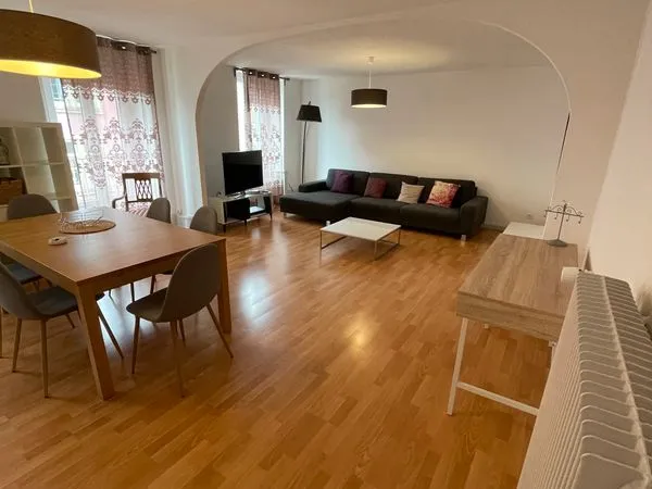 Meublé 84m2 centre ville proche gare