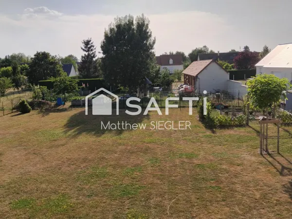 Terrain de 535 m2 avec chemin commun aux autres maisons