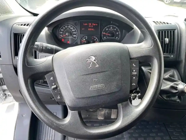 Peugeot Boxer tole 330 l2h2 bluehdi 120 s&amp;s — photo 52