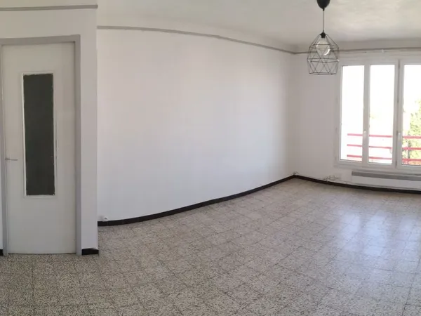 Appartement F3 Traversant très lumineux