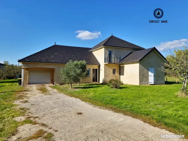Maison 6 pièces 160 m²