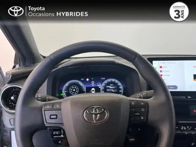 Toyota C-Hr 2.0 hybride 200ch design my25 — photo 13