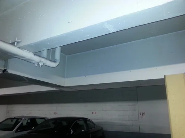 Loue parking spacieux et sécurisé