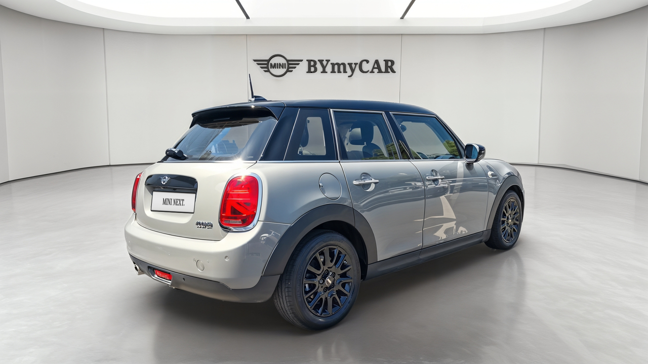 Mini Hatch 5 Portes Cooper 136 ch BVA7 — photo 5