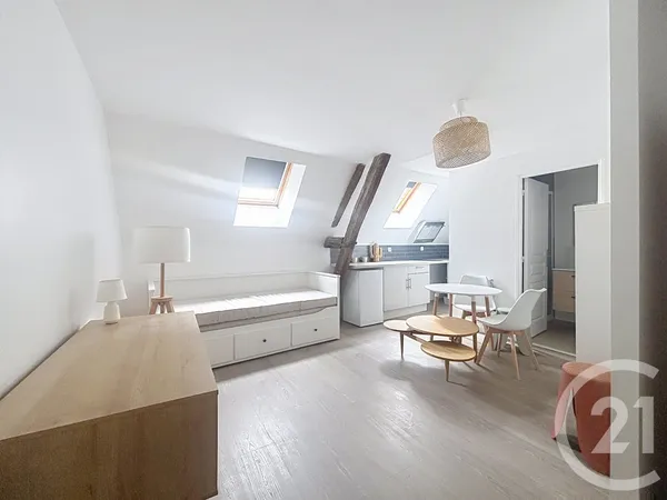 Studio 1 pièce 22 m²
