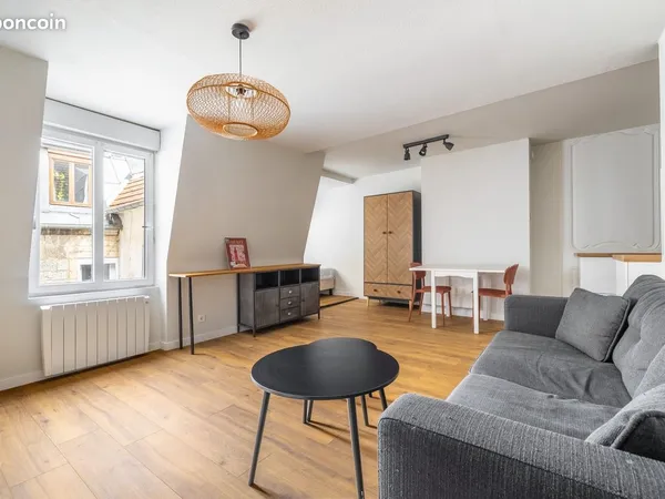 Studio 1 pièce 34 m²