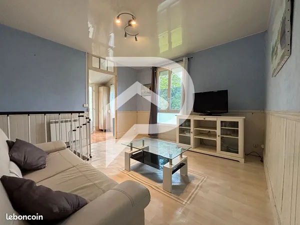Maison 2 pièces 56 m²