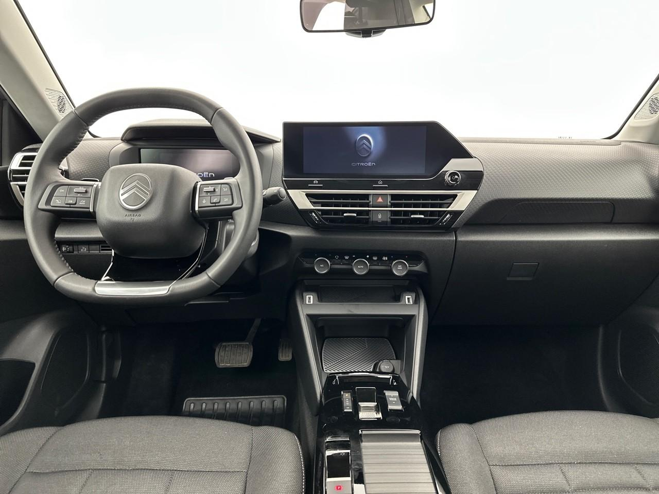 Citroën C4 X hybride 145 ch e-dcs6 plus — photo 9
