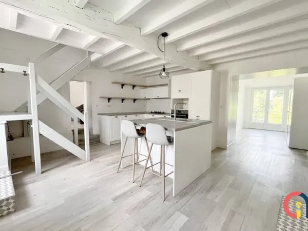 Maison 3 pièces 110 m²