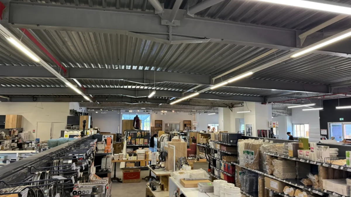 Photo 1