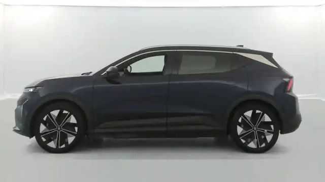 Renault Scenic e-tech électrique 220 ch grande autonomie — photo 11