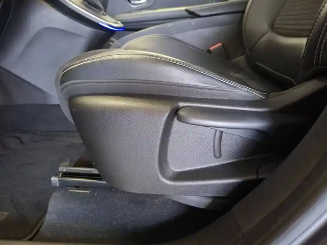 Renault Scenic grand  tce 160 energy edc — photo 11