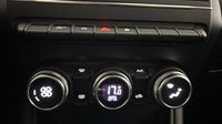 Renault Captur 1.3 TCe 130ch FAP Intens EDC — photo 27