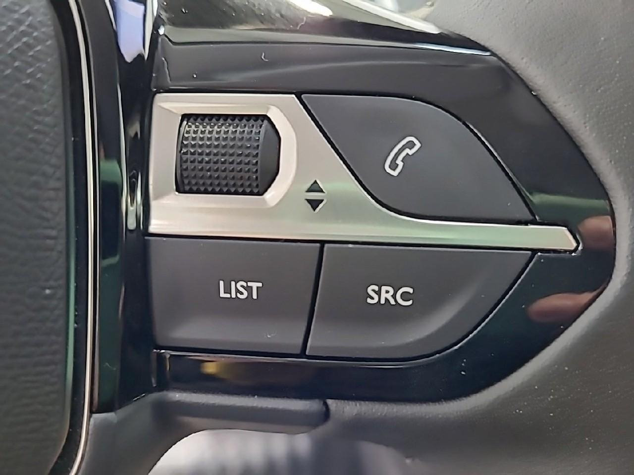 Peugeot 208 hybrid 100 e-dcs6 allure — photo 20