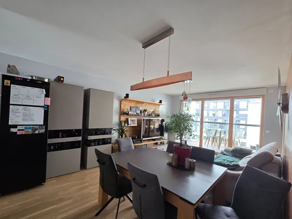 Appartement 4 pièces 76 m²