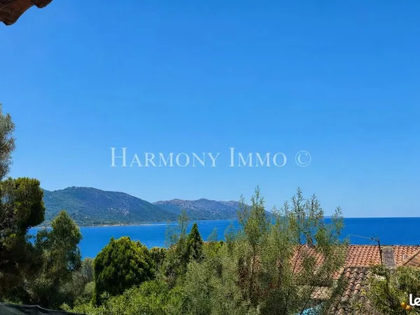 Villa 6 pièces 150 m²