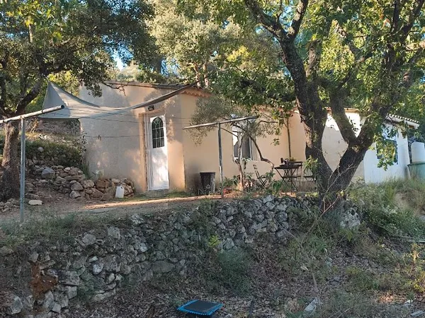Petite maison T2 en campagne