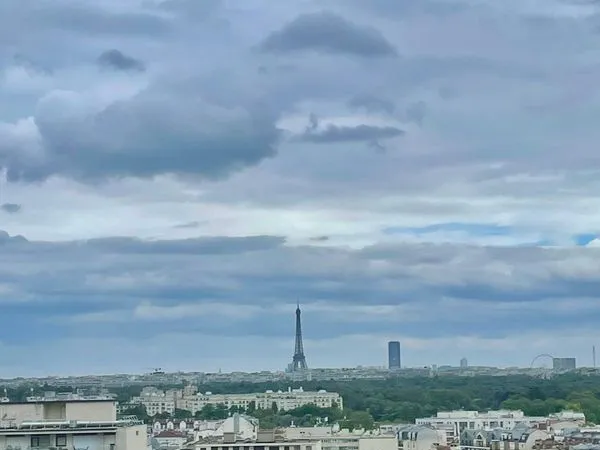 3P vue tour eiffel, puteaux gare