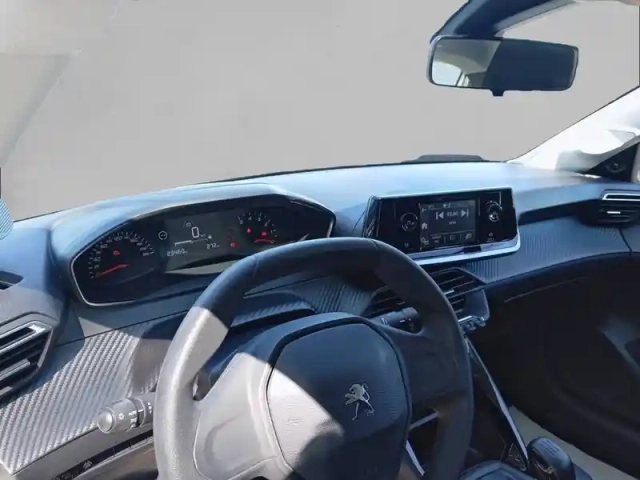 Peugeot 208 puretech 75 s&amp;s bvm5 — photo 8