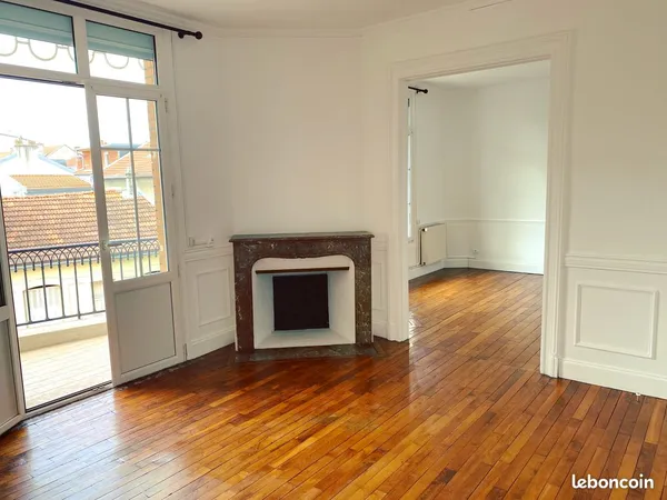 Superbe 3 pièces rénové avec terrasse, lumineux - 72 m² + 8 m²
