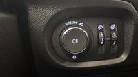 Opel Corsa 1.2 75ch — photo 23