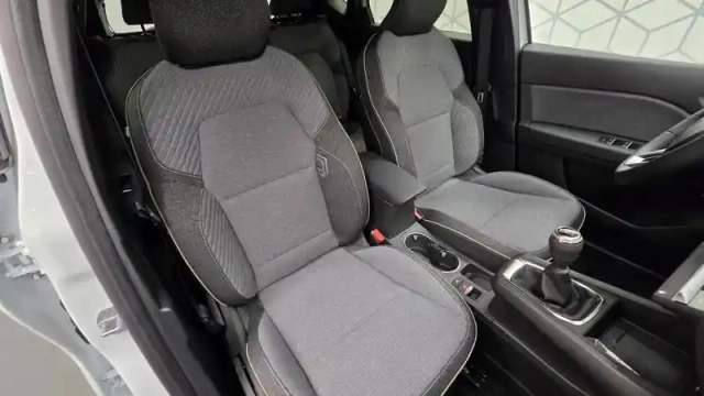 Renault Captur eco-g 100 ch — photo 36