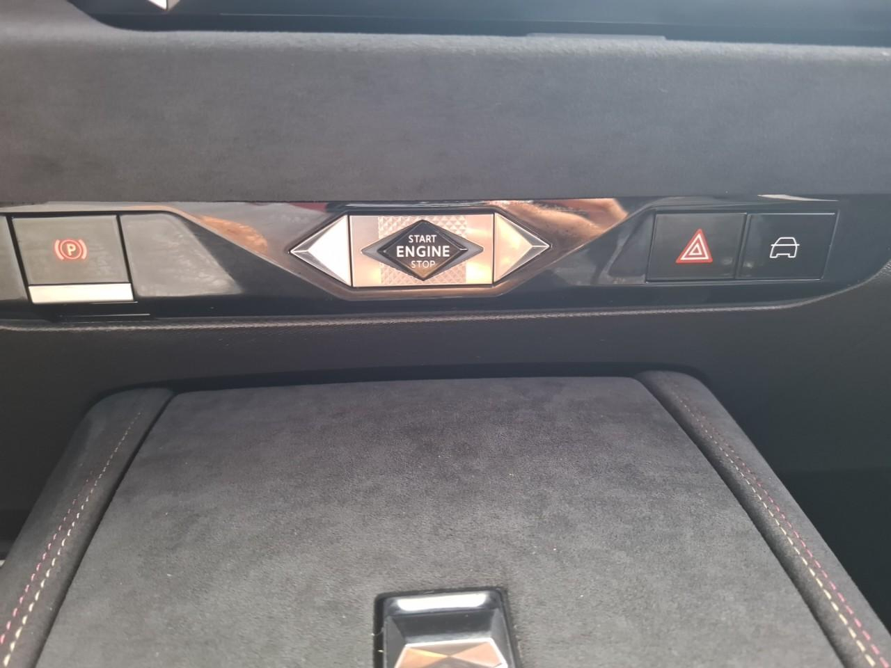 Ds Ds 4 puretech 130ch performance line + automatique — photo 23