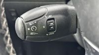 Peugeot 2008 1.2 PureTech 110ch E6.c Allure S&S EAT6 — photo 18
