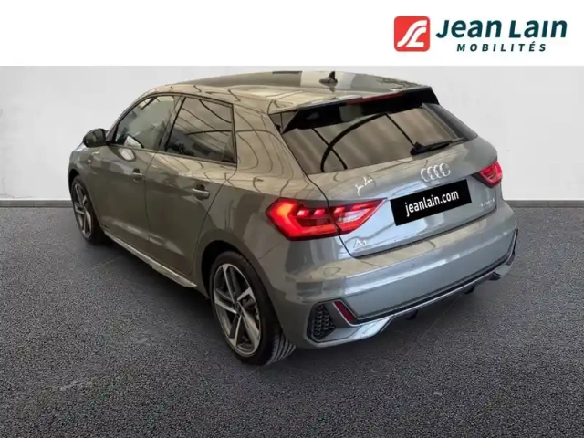 Audi A1 sportback 35 tfsi 150 ch s tronic 7 — photo 7