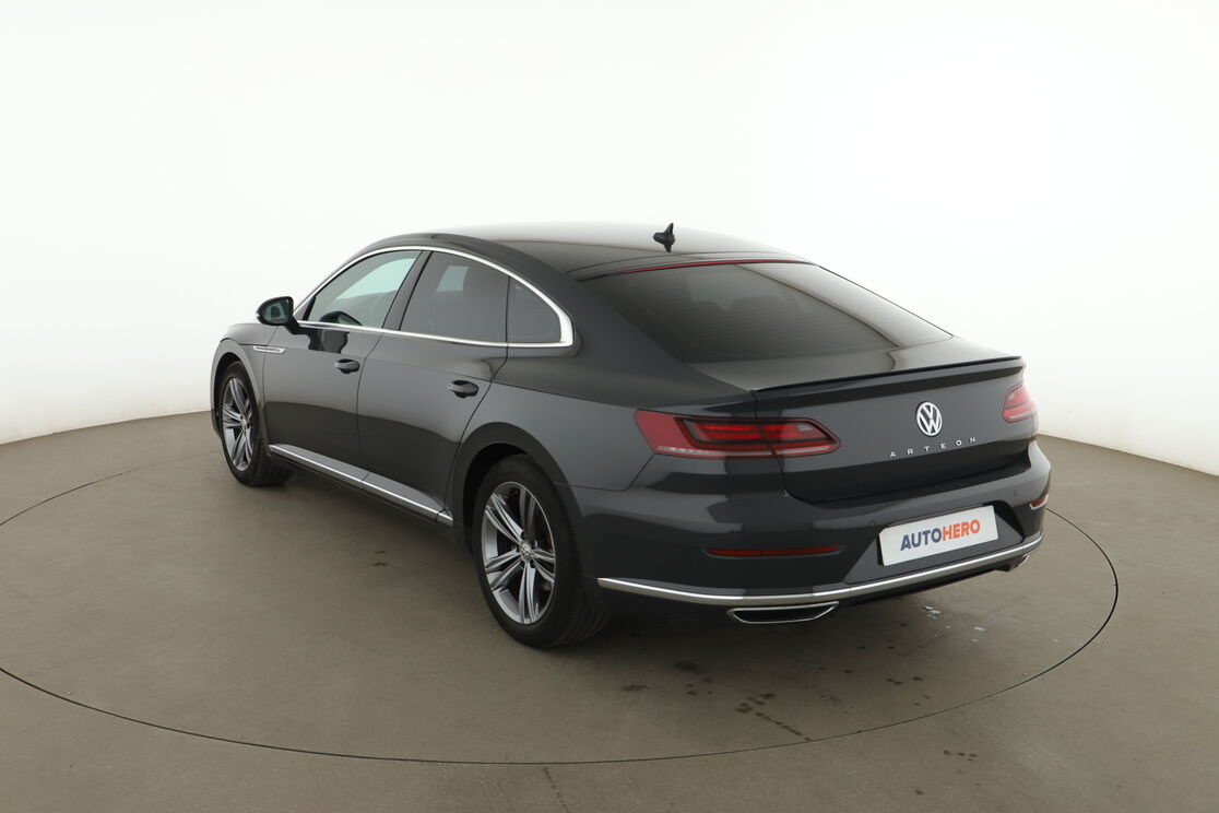 Volkswagen Arteon 2.0 TSI R-Line Exclusive DSG7 — photo 3