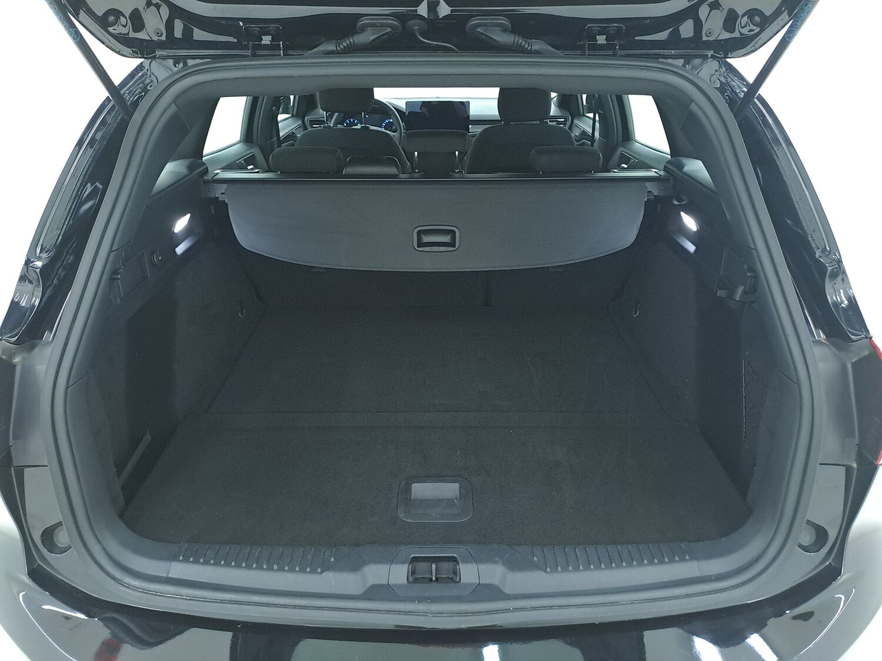 Ford Focus SW — photo 13