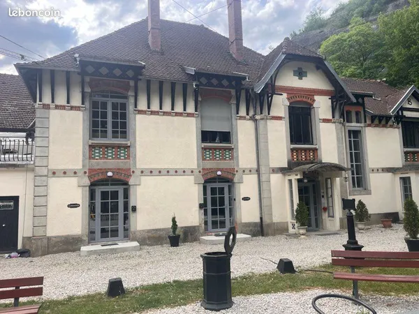 Colocation dans maison de maître