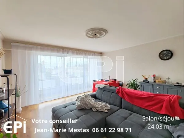 Proche gare, tous commerces, Lycée. Appartement T4 loué ou lib